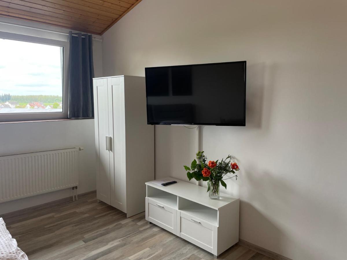 Sweet Rooms Bubesheim Exterior foto